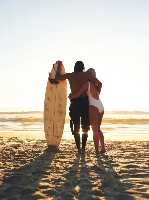 campamento de surf para parejas